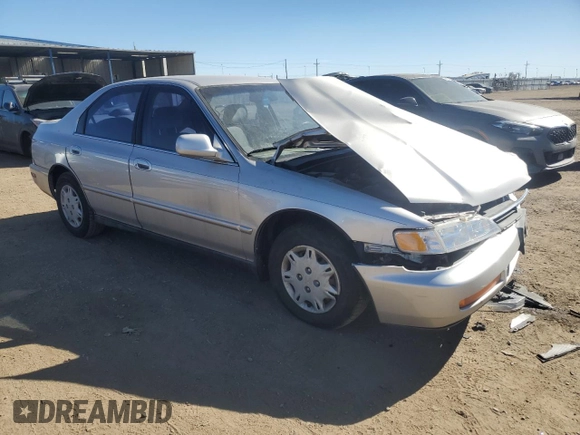 1996 Honda Accord Value with VIN 1HGCD5697TA226122, listed as a Copart auction lot 46810175 with 99,884 mi miles and Salvage Title. Bid and sale history available at DreamBid. Image 4.