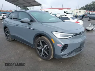 2023 Volkswagen ID.4 S z VIN 1V25MPE80PC051099, wystawiony jako IAAI lot #41332507 z przebiegiem 12 037 mil mil oraz . Historia ofert i sprzedaży dostępna na DreamBid. Obrazek 1.