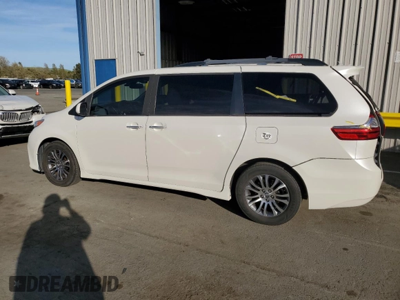 2020 Toyota Sienna XLE Auto Access Seat with VIN 5TDYZ3DC9LS053621, listed as a Copart auction lot 52774245 with 98,942 mi miles and Salvage Title. Bid and sale history available at carsss.com. Image 2.