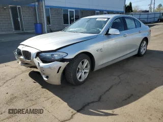 2012 BMW 5 Series 528i xDrive z VIN WBAXH5C52CDW10360, wystawiony jako Copart lot #54454025 z przebiegiem Nie podano mil oraz Szkoda całkowita • Salvage title. Historia ofert i sprzedaży dostępna na DreamBid. Obrazek 1.