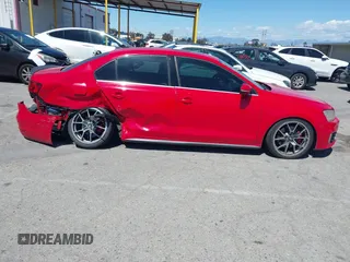 2012 Volkswagen Jetta GLI Autobahn с VIN 3VW4A7AJXCM405540, выставлен на аукционе IAAI как лот 41948873 с пробегом 116 967 миль миль и . История ставок и продаж доступна на DreamBid. Изображение 13.