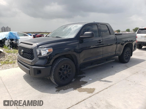 2021 Toyota Tundra SR z VIN 5TFRY5F17MX286018, wystawiony jako Copart lot #61780125 z przebiegiem 83 161 mil mil oraz Szkoda całkowita • Salvage title. Historia ofert i sprzedaży dostępna na DreamBid. Obrazek 1.