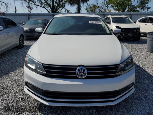 2016 Volkswagen Jetta Sedan 1.8T SEL with VIN 3VWL17AJ2GM203423, listed as a Copart auction lot 51016335 with 91,100 mi miles and Salvage Title. Bid and sale history available at carsss.com. Image 5.