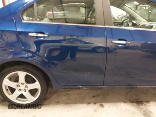 2012 Chevrolet Sonic LTZ z VIN 1G1JE5SB4C4214450, wystawiony jako IAAI lot #42207345 z przebiegiem 120 152 mil mil oraz . Historia ofert i sprzedaży dostępna na DreamBid. Obrazek 19.