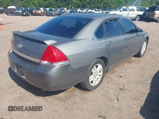 2006 Chevrolet Impala LT 3.9L with VIN 2G1WC581469271887, listed as a IAAI auction lot 42147723 with 211,405 mi miles and . Bid and sale history available at DreamBid. Image 4.