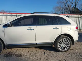 2013 Lincoln MKX with VIN 2LMDJ6JK0DBL13474, listed as a IAAI auction lot 41141919 with 133,344 mi miles. Bid and sale history available at carsss.com. Image 14.