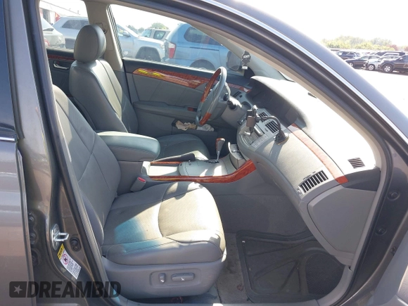 2006 Toyota Avalon XL with VIN 4T1BK36B56U131211, listed as a IAAI auction lot 42069278 with 186,222 mi miles and . Bid and sale history available at carsss.com. Image 5.