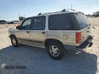 1994 Ford Explorer Eddie Bauer z VIN 1FMDU32X4RUD96419, wystawiony jako Copart lot #77066224 z przebiegiem 179 299 mil mil oraz Tytuł czysty. Historia ofert i sprzedaży dostępna na DreamBid. Obrazek 2.