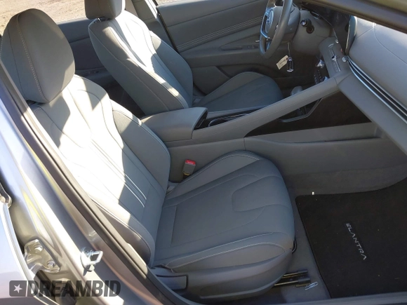 2023 Hyundai Elantra SEL z VIN 5NPLS4AG8PH118207, wystawiony jako IAAI lot #41339008 z przebiegiem 13 181 mil mil oraz . Historia ofert i sprzedaży dostępna na DreamBid. Obrazek 5.