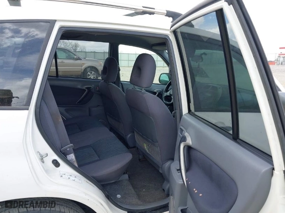 2003 Toyota RAV4 with VIN JTEGH20V330094437, listed as a IAAI auction lot 41960989 with 195,887 mi miles. Bid and sale history available at carsss.com. Image 8.