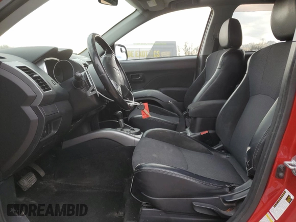 2008 Mitsubishi Outlander SE z VIN JA4LT31W98Z018586, wystawiony jako Copart lot #48254525 z przebiegiem 152 307 mil mil oraz Szkoda całkowita • Salvage title. Historia ofert i sprzedaży dostępna na DreamBid. Obrazek 7.