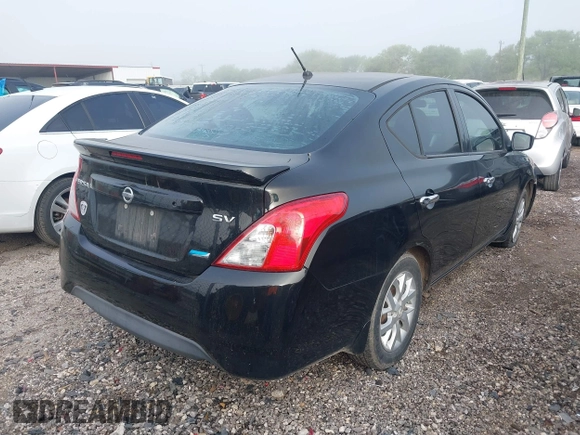 2015 Nissan Versa SV with VIN 3N1CN7AP5FL837568, listed as a IAAI auction lot 41871533 with 99,288 mi miles. Bid and sale history available at carsss.com. Image 4.