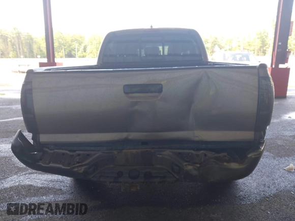 2014 Toyota Tacoma with VIN 3TMMU4FN4EM072128, listed as a IAAI auction lot 42479725 with 287,877 mi miles and . Bid and sale history available at DreamBid. Image 16.