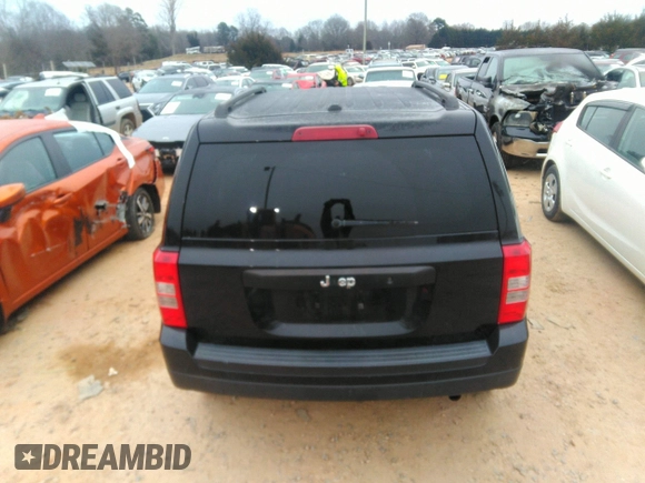 2017 Jeep Patriot Sport z VIN 1C4NJPBA7HD134509, wystawiony jako IAAI lot #41293033 z przebiegiem 143 854 mil mil oraz . Historia ofert i sprzedaży dostępna na DreamBid. Obrazek 15.