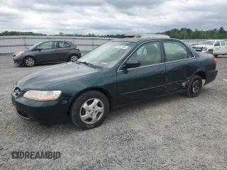 2000 Honda Accord EX z VIN 1HGCG6674YA001515, wystawiony jako Copart lot #56257935 z przebiegiem 215 030 mil mil oraz Czysty tytuł • Clean title. Historia ofert i sprzedaży dostępna na DreamBid. Obrazek 1.