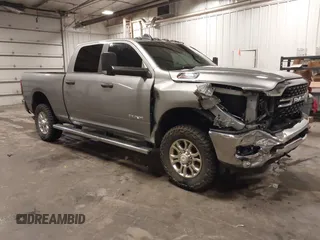 2022 Ram 2500 Big Horn with VIN 3C6UR5DL0NG370058, listed as a IAAI auction lot 42352341 with 139,657 mi miles and . Bid and sale history available at DreamBid. Image 1.