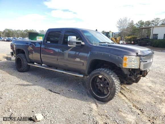 2011 Chevrolet Silverado 2500HD LT with VIN 1GC1KXC87BF137171, listed as a Copart auction lot 46327515 with 0 mi miles and Salvage Title. Bid and sale history available at carsss.com. Image 4.