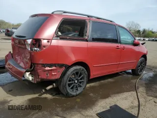 2004 Toyota Sienna XLE with VIN 5TDBA22CX4S008957, listed as a Copart auction lot 54253945 with 142,716 mi miles and Salvage Title. Bid and sale history available at DreamBid. Image 3.