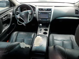 2015 Nissan Altima 2.5 S with VIN 1N4AL3AP6FN888683, listed as a Copart auction lot 53245425 with 216,189 mi miles and Clean Title. Bid and sale history available at carsss.com. Image 8.
