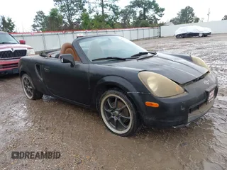 2001 Toyota MR2 with VIN JTDFR320610038610, listed as a IAAI auction lot 40795637 with 70,516 mi miles and . Bid and sale history available at DreamBid. Image 1.