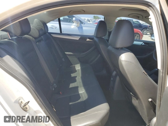 2013 Volkswagen Jetta Sedan SE with VIN 3VWDP7AJ6DM307315, listed as a Copart auction lot 52398235 with 138,764 mi miles and Salvage Title. Bid and sale history available at carsss.com. Image 10.