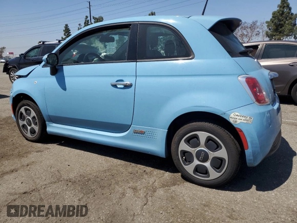 2015 FIAT 500e with VIN 3C3CFFGEXFT732572, listed as a Copart auction lot 56031635 with 65,073 mi miles and Clean title. Bid and sale history available at DreamBid. Image 2.