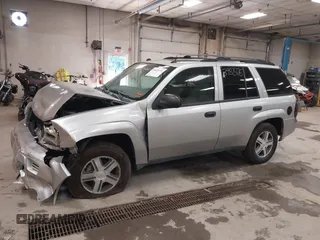 2005 Chevrolet TrailBlazer LT with VIN 1GNDT13S252171914, listed as a IAAI auction lot 39875176 with 112,862 mi miles and . Bid and sale history available at DreamBid. Image 12.