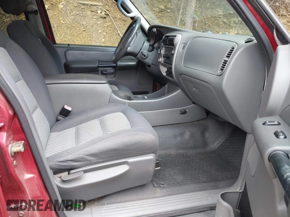 2004 Ford Explorer Sport Trac XLS с VIN 1FMZU77K64UA53405, выставлен на аукционе IAAI как лот 42360657 с пробегом Не указан миль и . История ставок и продаж доступна на DreamBid. Изображение 5.