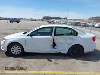 2015 Volkswagen Jetta Sedan 2.0L S with VIN 3VW2K7AJ3FM299795, listed as a IAAI auction lot 41898540 with 133,444 mi miles. Bid and sale history available at carsss.com. Image 15.