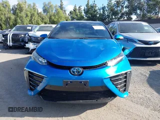 2019 Toyota Mirai with VIN JTDBVRBD0KA005792, listed as a IAAI auction lot 41447692 with 50,725 mi miles and . Bid and sale history available at carsss.com. Image 12.