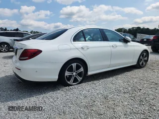 2017 Mercedes-Benz E 300 Luxury with VIN WDDZF4JB0HA108983, listed as a Copart auction lot 62722635 with 89,526 mi miles and Clean title. Bid and sale history available at DreamBid. Image 3.