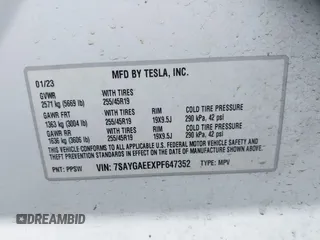 2023 Tesla Model Y Long Range z VIN 7SAYGAEEXPF647352, wystawiony jako IAAI lot #41955933 z przebiegiem Nie podano mil oraz . Historia ofert i sprzedaży dostępna na DreamBid. Obrazek 9.