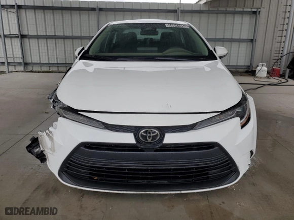 2023 Toyota Corolla LE with VIN 5YFB4MDE2PP038047, listed as a Copart auction lot 86041854 with 8,567 mi miles and Clean Title. Bid and sale history available at carsss.com. Image 5.