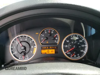 2010 Nissan Armada Titanium z VIN 5N1AA0NC5AN600307, wystawiony jako Copart lot #52793295 z przebiegiem 142 816 mil mil oraz Szkody całkowita. Historia ofert i sprzedaży dostępna na DreamBid. Obrazek 9.