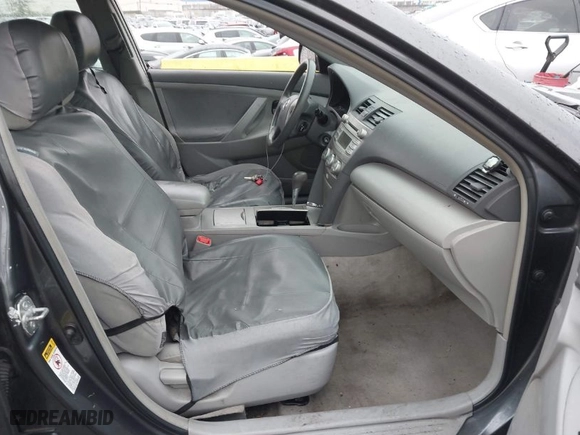2010 Toyota Camry with VIN 4T1BF3EK0AU041026, listed as a IAAI auction lot 41938955 with 288,703 mi miles. Bid and sale history available at carsss.com. Image 5.