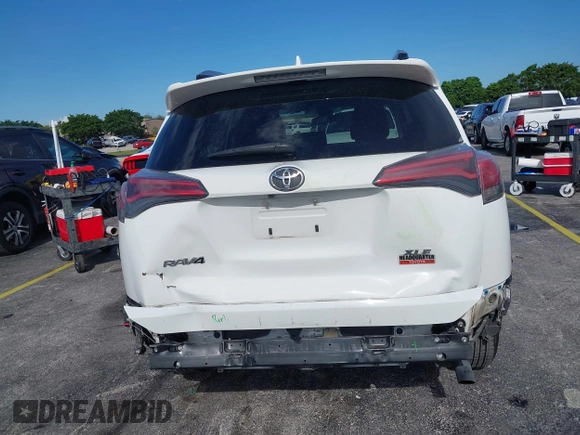 2018 Toyota RAV4 XLE with VIN JTMWFREV4JJ753365, listed as a IAAI auction lot 42550177 with 42,607 mi miles and . Bid and sale history available at DreamBid. Image 17.