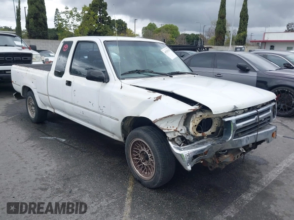 1992 Toyota Pickup DLX with VIN JT4RN93P9N5064411, listed as a IAAI auction lot 41787535 with 170,294 mi miles and . Bid and sale history available at DreamBid. Image 1.
