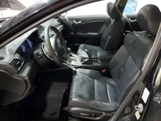 2011 Acura TSX z VIN JH4CU2F60BC006146, wystawiony jako Copart lot #59874515 z przebiegiem 227 673 mil mil oraz Szkoda całkowita • Salvage title. Historia ofert i sprzedaży dostępna na DreamBid. Obrazek 7.