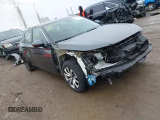 2022 Honda Civic LX z VIN 2HGFE2F28NH589979, wystawiony jako IAAI lot #41490836 z przebiegiem 13 983 mil mil oraz . Historia ofert i sprzedaży dostępna na DreamBid. Obrazek 1.