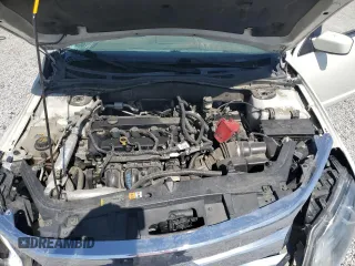 2012 Ford Fusion SE с VIN 3FAHP0HA2CR182256, выставлен на аукционе Copart как лот 57123785 с пробегом 153 988 миль миль и Списание • Salvage title. История ставок и продаж доступна на DreamBid. Изображение 12.