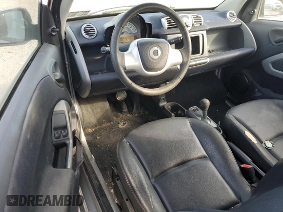 2015 Smart fortwo Passion with VIN WMEEJ3BA2FK806270, listed as a Copart auction lot 55263685 with 118,602 mi miles and Clean Title. Bid and sale history available at carsss.com. Image 8.