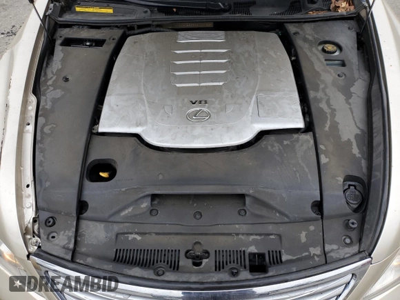 2011 Lexus LS 460 z VIN JTHBL5EF3B5104786, wystawiony jako Copart lot #51985255 z przebiegiem 50 005 mil mil oraz Szkoda całkowita • Salvage title. Historia ofert i sprzedaży dostępna na DreamBid. Obrazek 11.