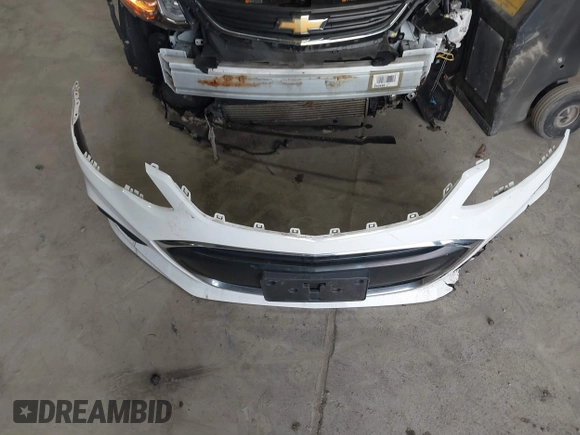 2020 Chevrolet Sonic LT with VIN 1G1JG6SB9L4110004, listed as a IAAI auction lot 41921452 with 106,676 mi miles and . Bid and sale history available at DreamBid. Image 12.