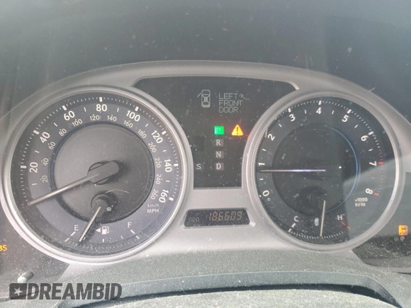 2007 Lexus IS with VIN JTHBK262172045792, listed as a Copart auction lot 52644925 with 186,609 mi miles and Salvage Title. Bid and sale history available at carsss.com. Image 9.