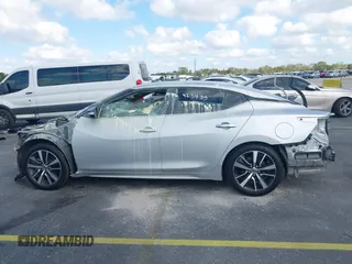 2021 Nissan Maxima SV with VIN 1N4AA6CV3MC506170, listed as a IAAI auction lot 41513574 with Not Provided miles and . Bid and sale history available at DreamBid. Image 15.