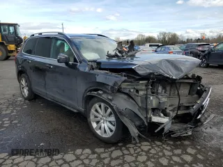 2016 Volvo XC90 T6 Momentum with VIN YV4A22PK5G1084075, listed as a Copart auction lot 50454665 with 21,471 mi miles and Salvage title. Bid and sale history available at DreamBid. Image 4.