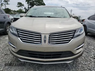 2017 Lincoln MKC Select with VIN 5LMCJ2D91HUL20326, listed as a Copart auction lot 55759715 with 52,352 mi miles and Salvage title. Bid and sale history available at DreamBid. Image 5.