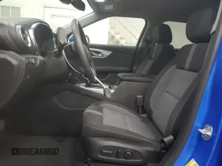 2025 Chevrolet Blazer LT with VIN 3GNKBHR45SS107121, listed as a Copart auction lot 53130305 with 1,401 mi miles and Salvage title. Bid and sale history available at DreamBid. Image 7.