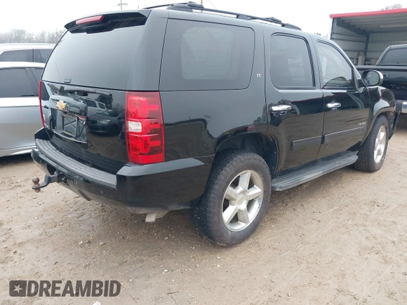 2014 Chevrolet Tahoe LT z VIN 1GNSCBE04ER143872, wystawiony jako IAAI lot #41377204 z przebiegiem 119 533 mil mil oraz . Historia ofert i sprzedaży dostępna na DreamBid. Obrazek 4.