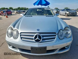 2008 Mercedes-Benz SL 550 z VIN WDBSK71F98F136987, wystawiony jako Copart lot #65586375 z przebiegiem 96 063 mil mil oraz Szkoda całkowita • Salvage title. Historia ofert i sprzedaży dostępna na DreamBid. Obrazek 5.
